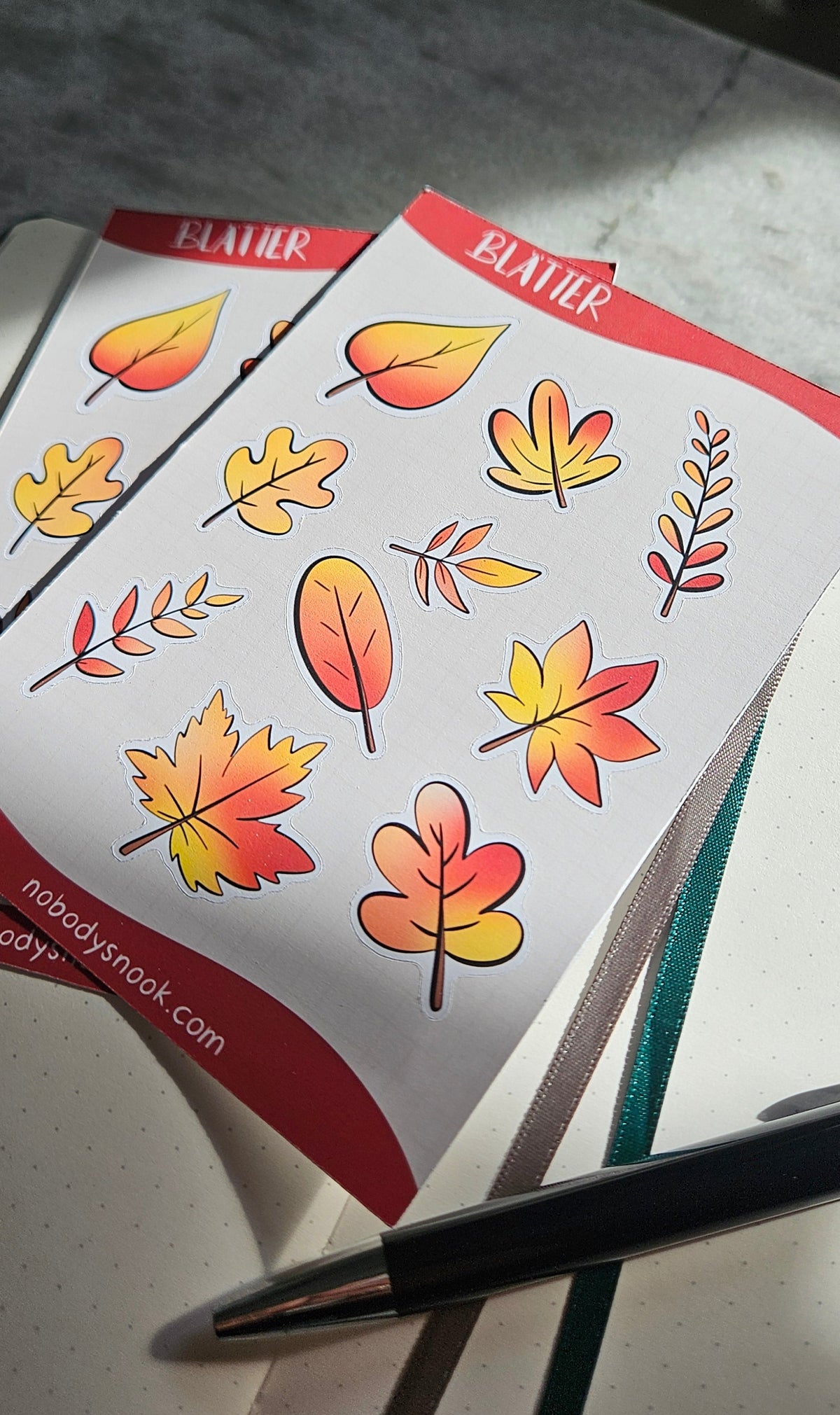 Stickerbogen - Blätter (rot)